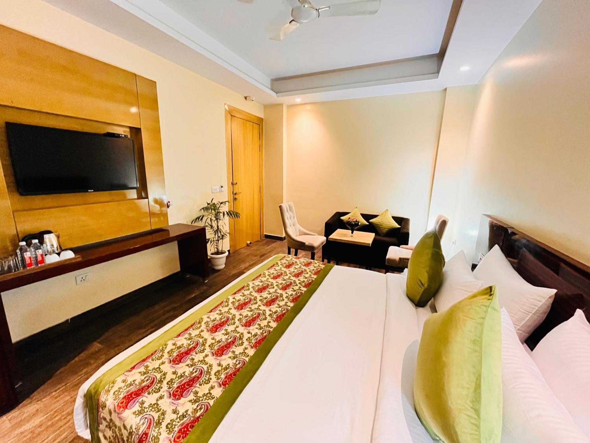 Hotel Banz Near Indira Gandhi Airport Delhi New Delhi Exterior photo