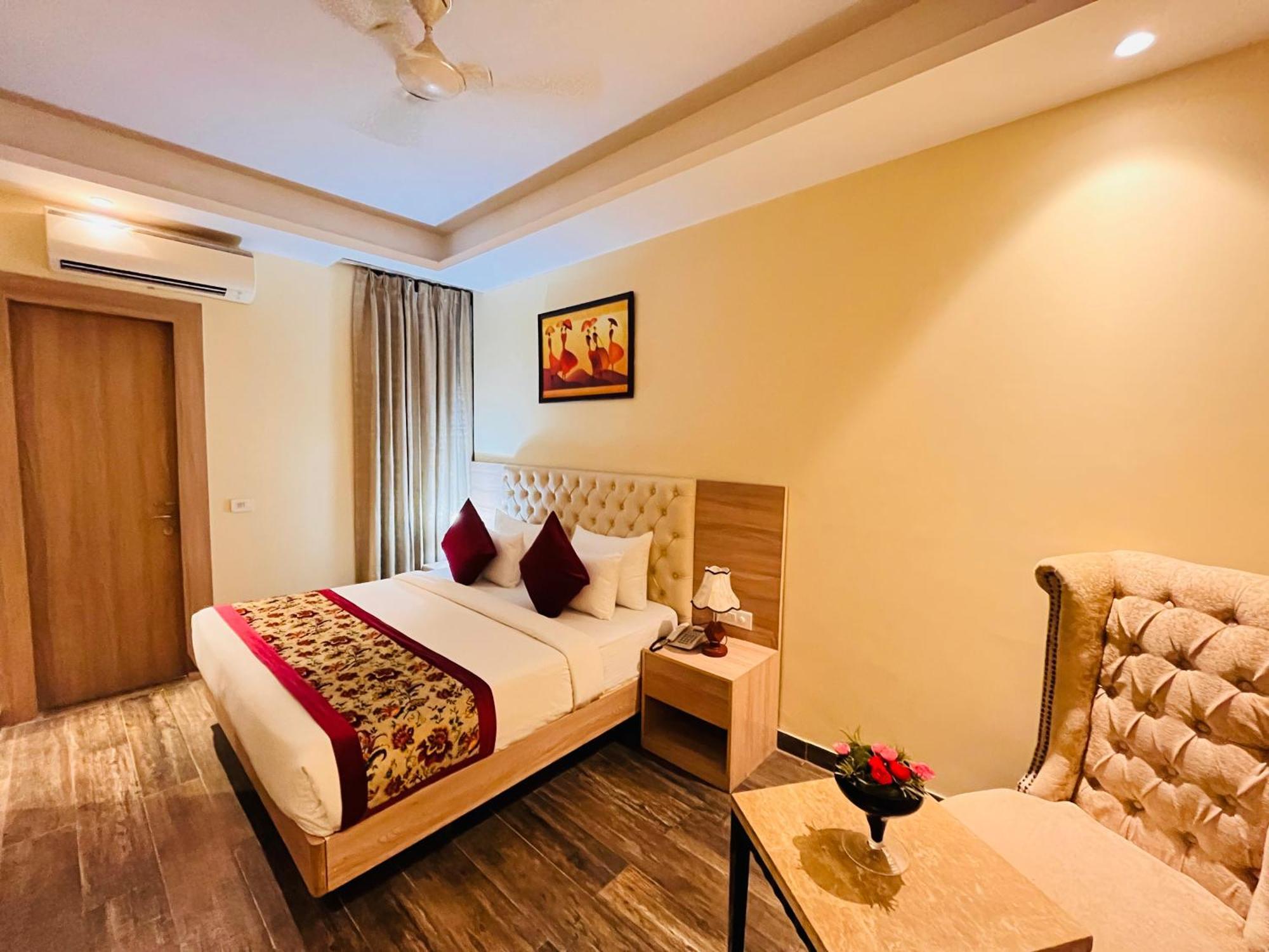 Hotel Banz Near Indira Gandhi Airport Delhi New Delhi Exterior photo