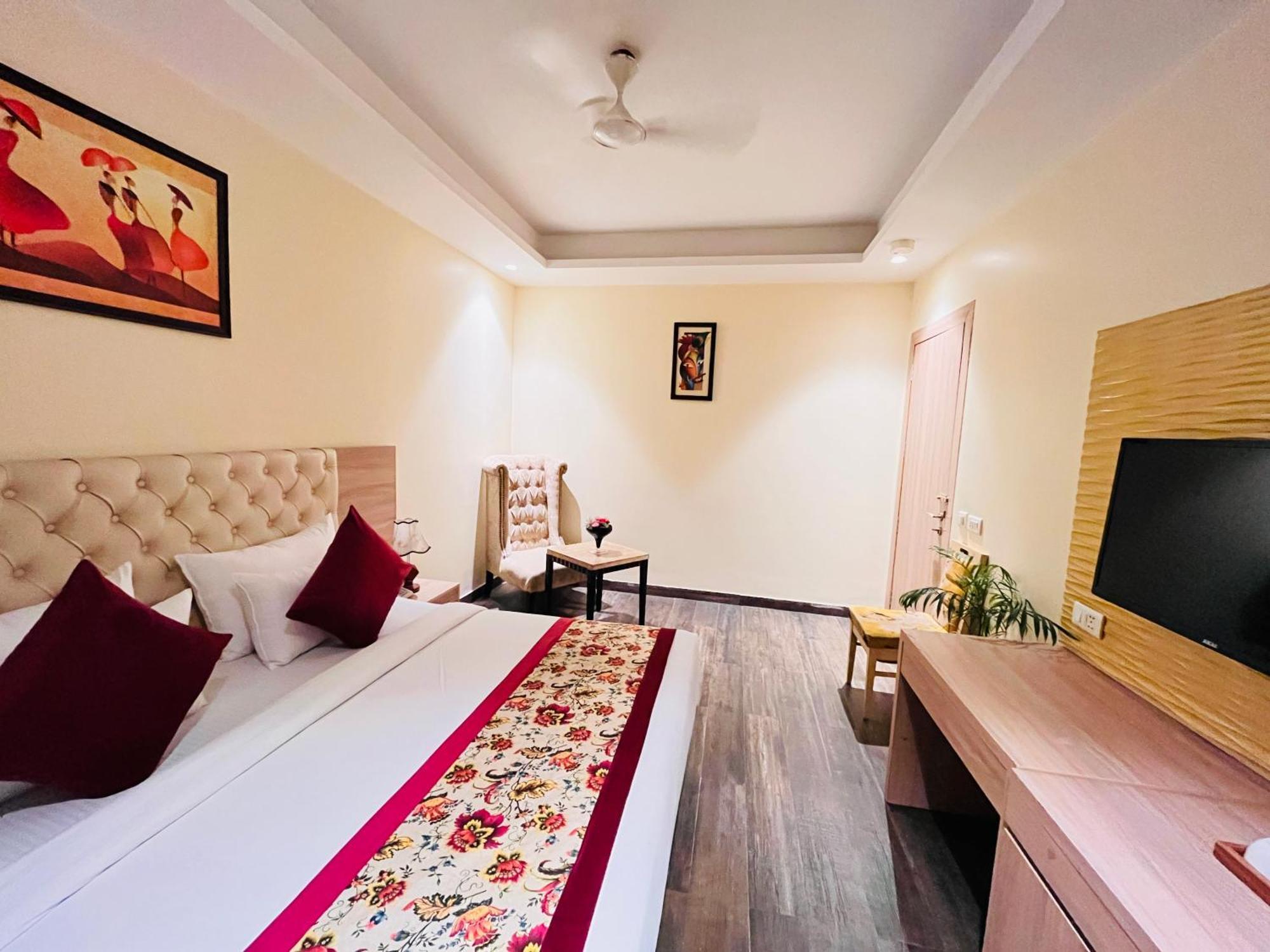 Hotel Banz Near Indira Gandhi Airport Delhi New Delhi Exterior photo
