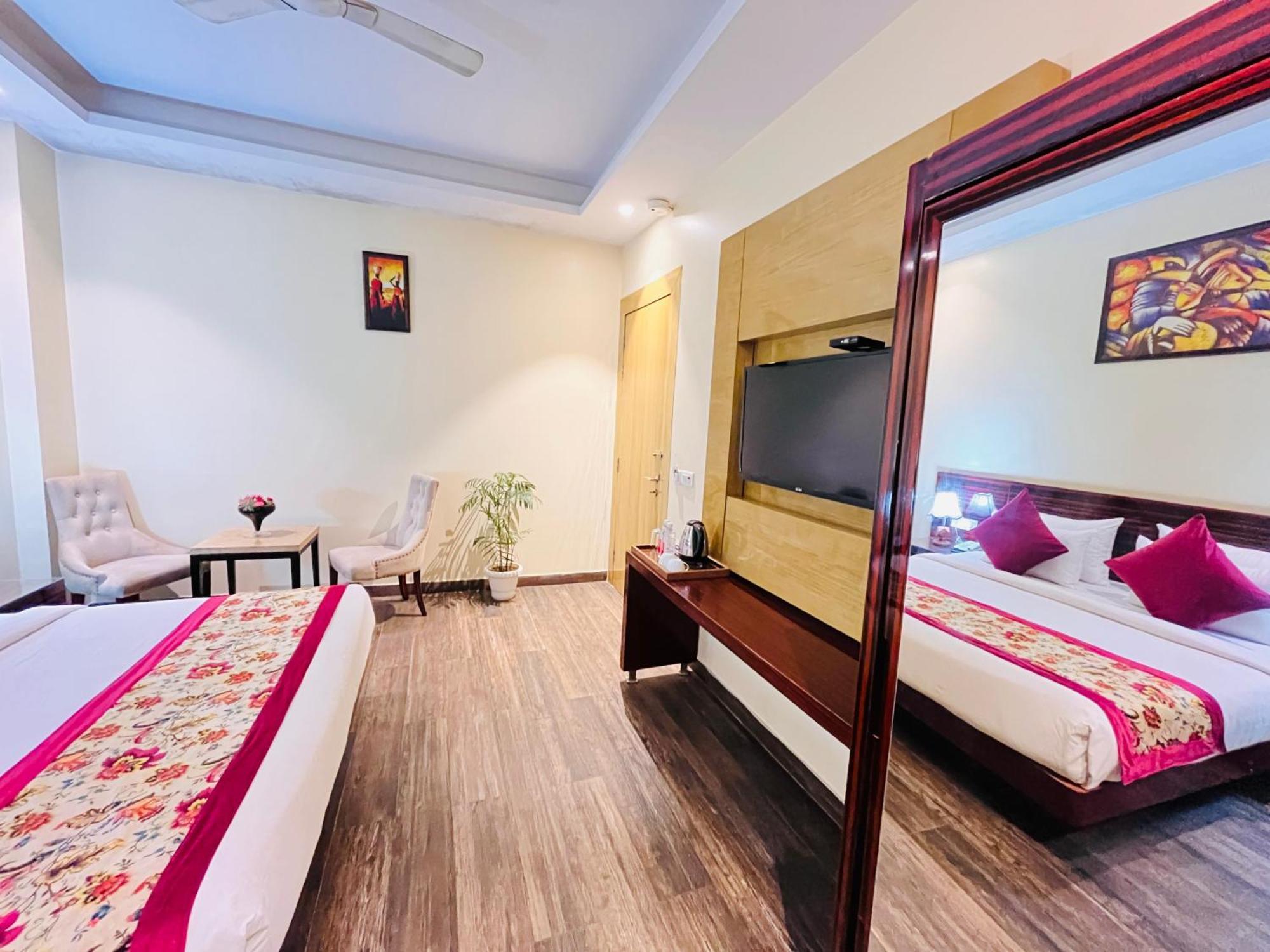 Hotel Banz Near Indira Gandhi Airport Delhi New Delhi Exterior photo