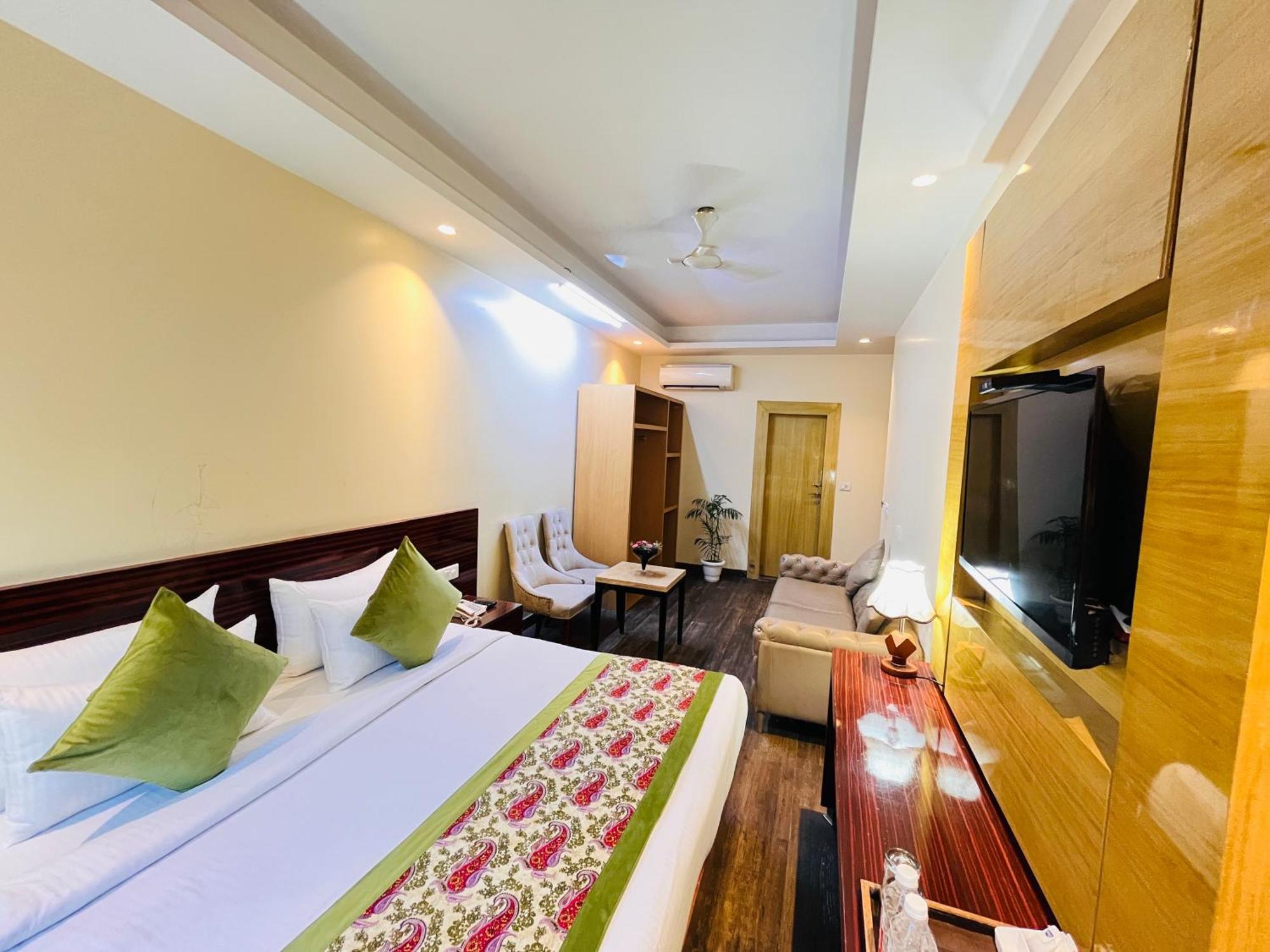 Hotel Banz Near Indira Gandhi Airport Delhi New Delhi Exterior photo