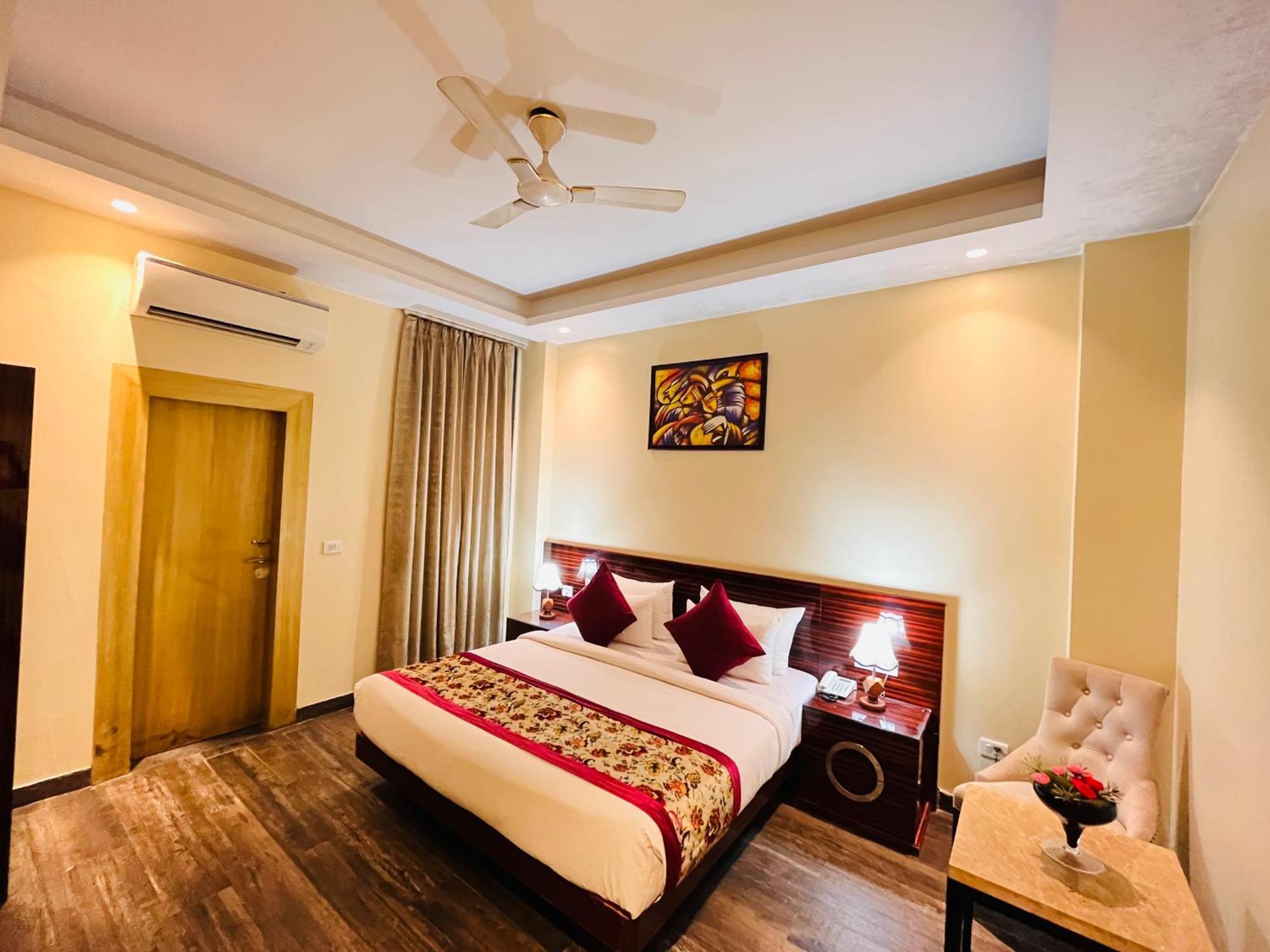 Hotel Banz Near Indira Gandhi Airport Delhi New Delhi Exterior photo