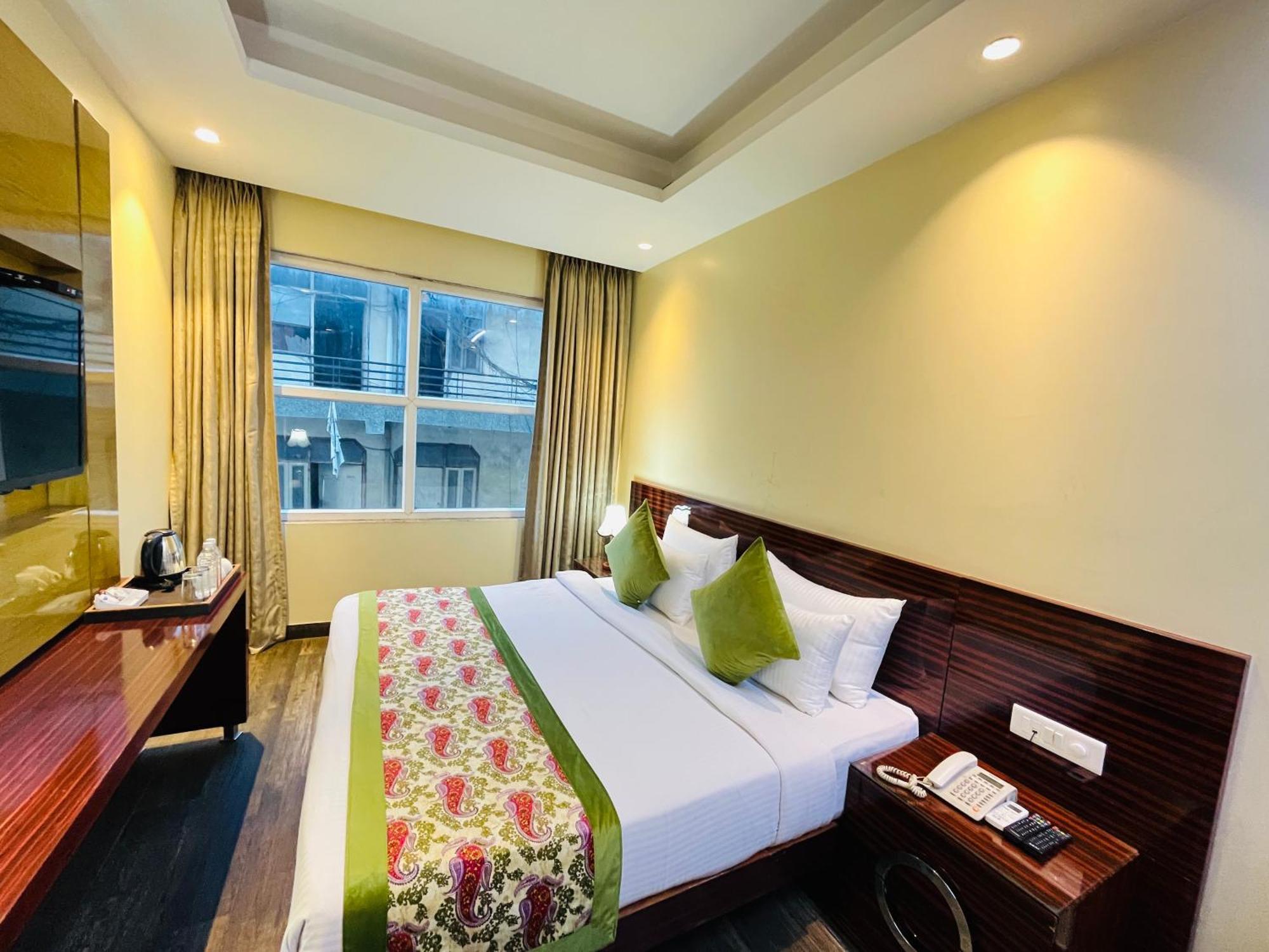 Hotel Banz Near Indira Gandhi Airport Delhi New Delhi Exterior photo