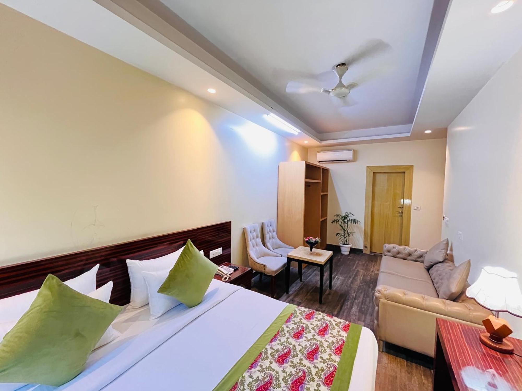 Hotel Banz Near Indira Gandhi Airport Delhi New Delhi Exterior photo