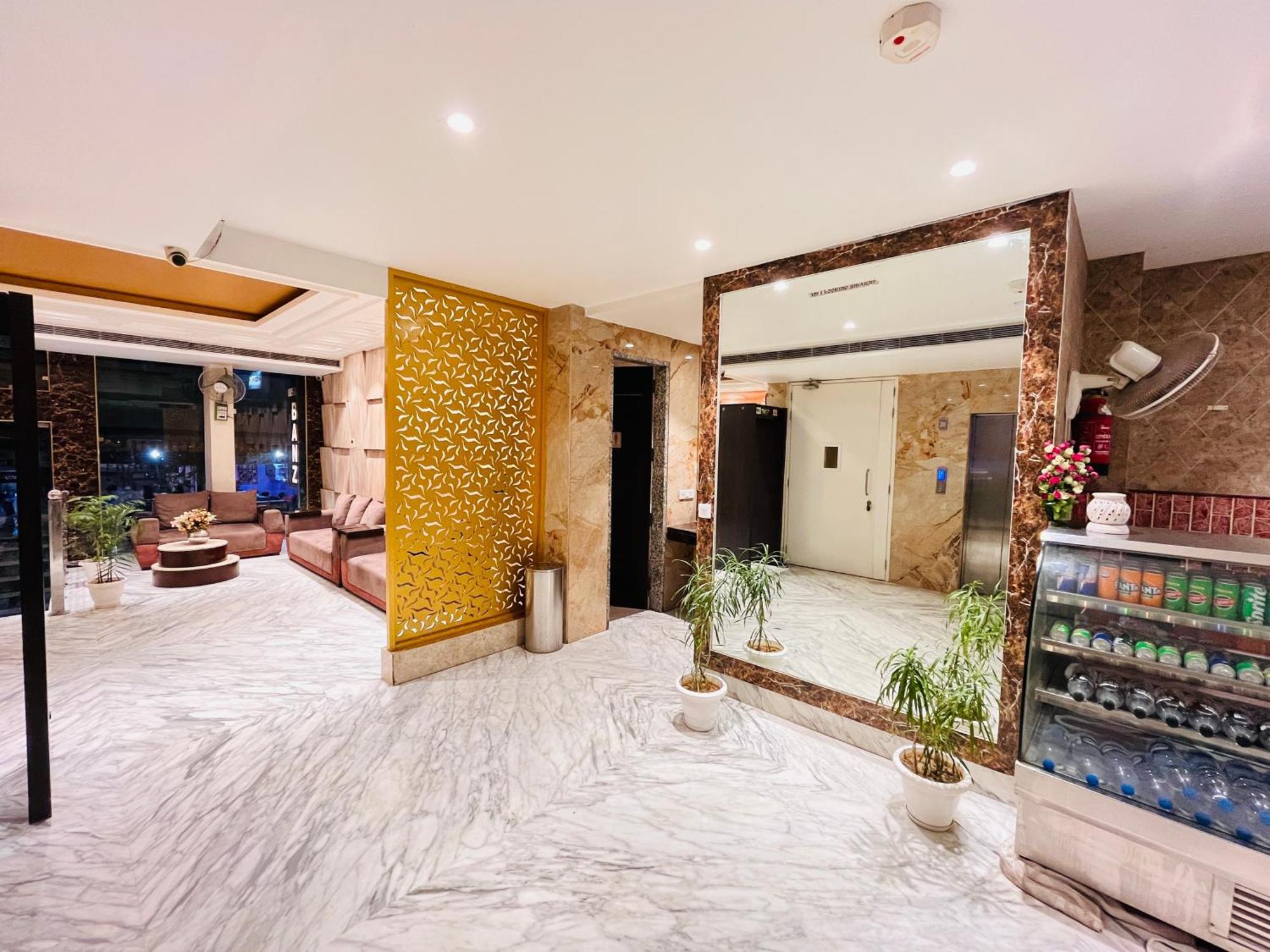 Hotel Banz Near Indira Gandhi Airport Delhi New Delhi Exterior photo