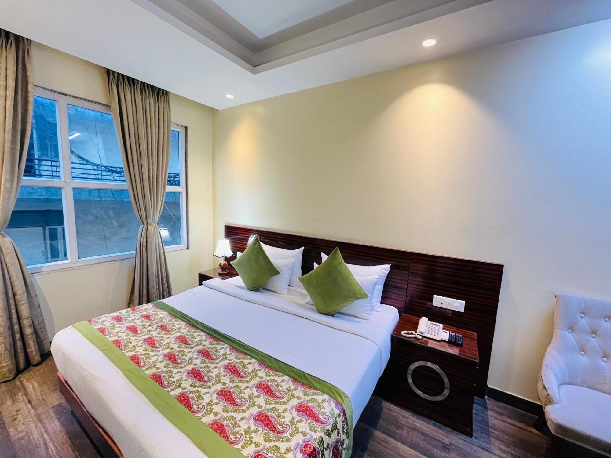 Hotel Banz Near Indira Gandhi Airport Delhi New Delhi Exterior photo