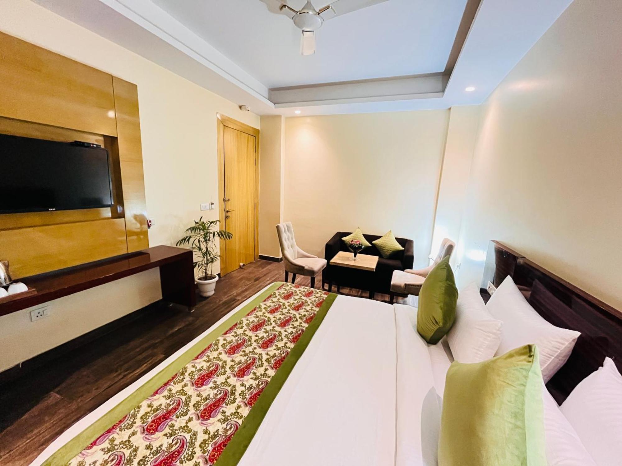 Hotel Banz Near Indira Gandhi Airport Delhi New Delhi Exterior photo