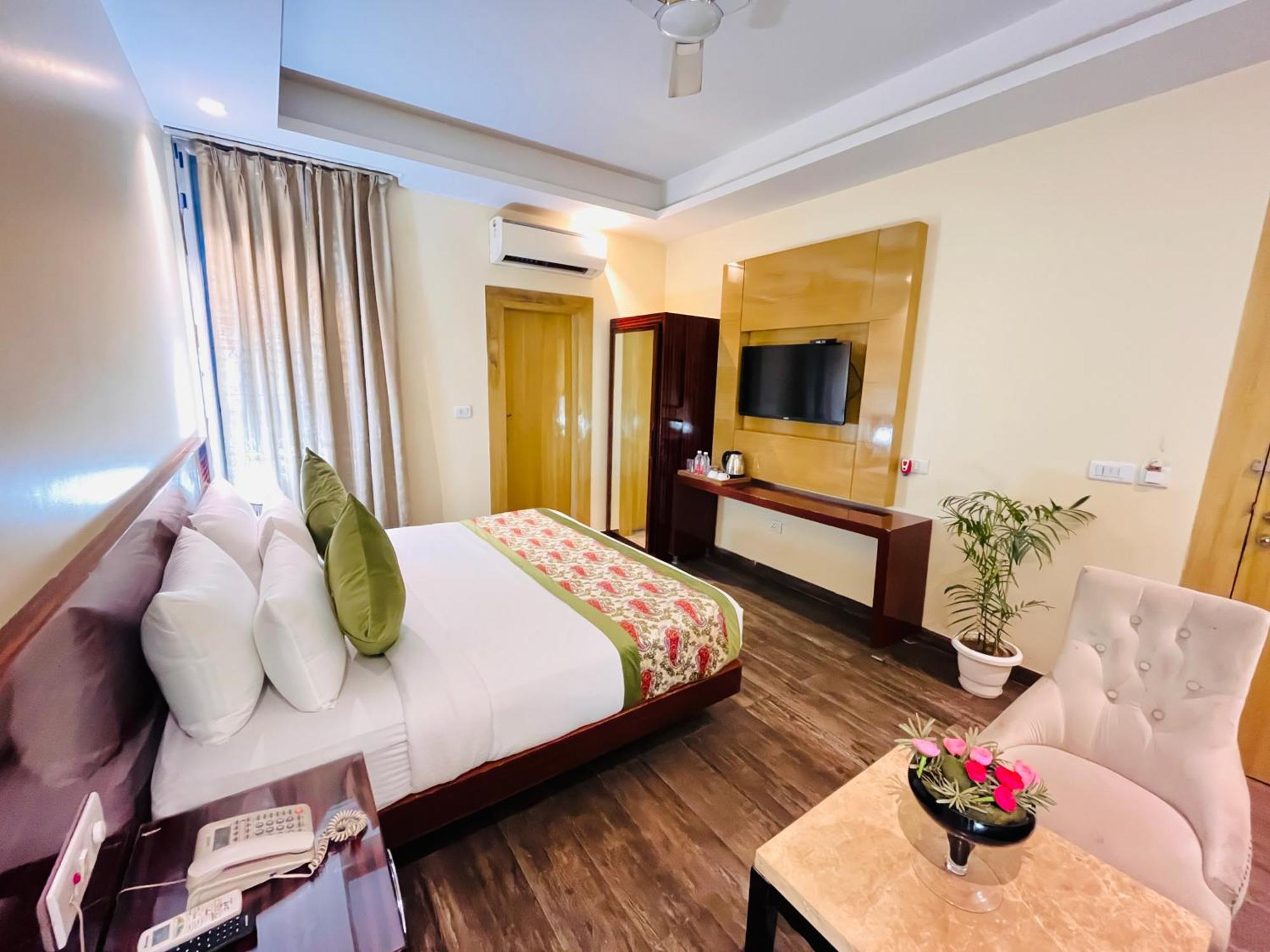 Hotel Banz Near Indira Gandhi Airport Delhi New Delhi Exterior photo